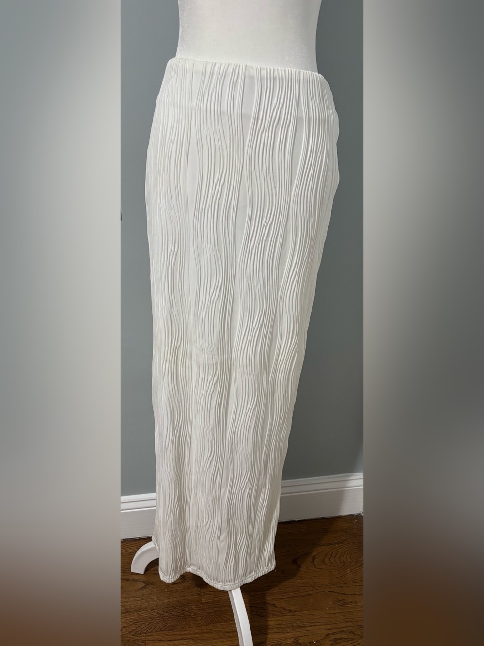 Princess Polly White Textured Pleated Maxi Skirt Size 7